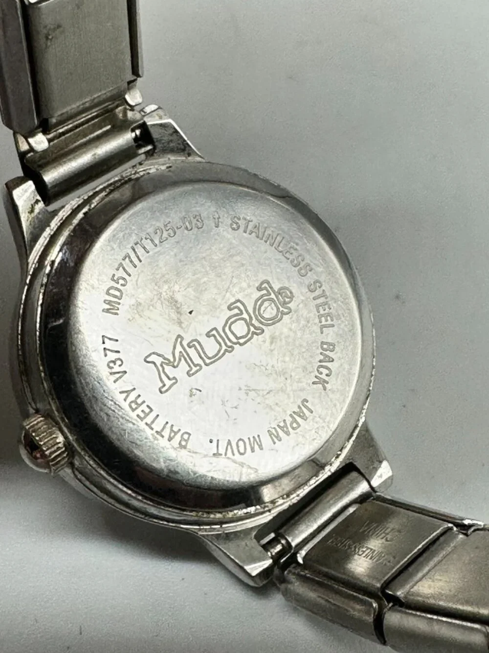 Mudd Watch Womens Silver Tone Italian Charms Stretch Expansion Band Y2K 7.5